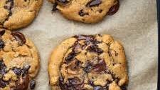 Air Fryer Chocolate Chip Cookies