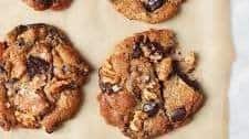 Air Fryer Chocolate Chip Cookies