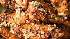 Air Fryer Garlic Parmesan Wings