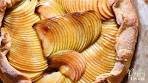 Amazing Caramel Apple Galette Recipe | The Ultimate Rustic ...