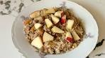 Apple Cinnamon Oatmeal - Stovetop Apples and Cinnamon ...