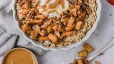 Apple Cinnamon Oatmeal with Caramelized Apples + Pecans