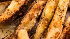 Baked Parmesan Potato Wedges