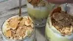 banana pudding parfaits couldn't be more summer coded 🍌w ...