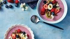 Berry blast smoothie bowl