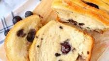 Blueberry Pull-Apart Bread