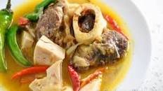 Cansi Recipe (Ilonggo Bulalo and Sinigang in one Delicious Soup Dish)