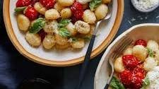 Caprese Gnocchi