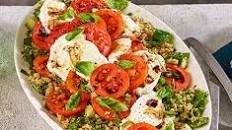 Caprese salad with quinoa