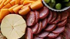Cheese Platter with Summer Sausage
