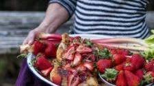 Chicken with Strawberry Rhubarb Balsamic Glaze