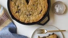 Chocolate Chip Skillet Cookie