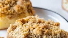 Cinnamon Apple Crumb Cake