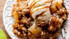 Classic Apple Crisp Recipe