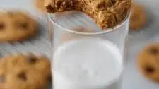 Collagen Chocolate Chip Cookies