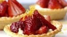 Cream Cheese Tarts with Sweet Berries