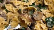 Creamy Garlic Mushroom Pasta