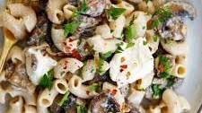 Creamy Mushroom Ricotta Pasta