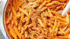 Creamy Tomato Penne alla Vodka