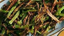 Crispy Okra With Spicy Honey Sauce