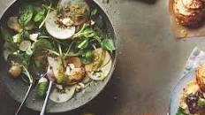Crunchy apple and wensleydale salad