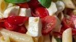 Delicious Pasta Caprese Salad Recipe