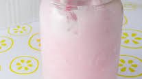 Dreyer's™ Strawberry Lemonade Float | IceCream.com Recipes