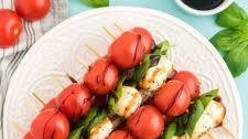 Easy Caprese Salad Skewers