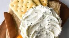 Easy Garlic and Herb Cream Cheese Spread