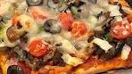 Easy Homemade Pizza / ‘Loaded with all your favorite toppings!