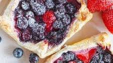 Easy Puff Pastry Fruit Tart / Vegan