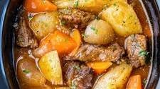 Easy Slow Cooker Beef Stew