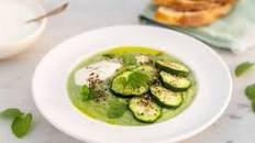 Gazpacho di cetrioli e avocado alla menta