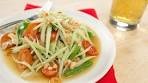 Green Papaya Salad Recipe (Som Tum) ส้มตำไทย - Hot Thai ...