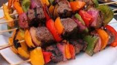 Grilled Sirloin Steak, Onion and Sweet Pepper Kabobs