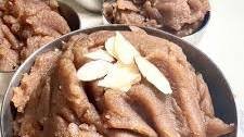 Gurudware ka Kada Prasad - Atte ka Halwa
