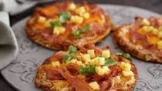 Ham and pineapple pizza