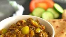 Hare Tamatar Ki Sabji (Green Tomato Curry)