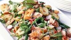 Hot-smoked salmon salad with a chilli lemon dressing