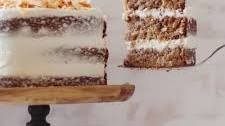 Hummingbird cake with coconut