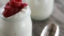 Icelandic Yogurt {Siggi’s Copycat Skyr}