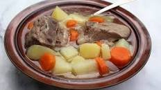 Kjötsúpa (Traditional Icelandic Lamb Soup)