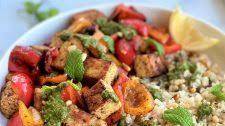lebanese tempeh and bell pepper rice bowl