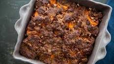 Maple-Glazed Sweet Potatoes with Pecan Topping