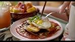 Mexican Inspired Breakfast: Huevos Motuleños aka Eggs on ...
