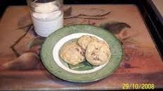 Mrs. Fields Chewy Raisin Cookies