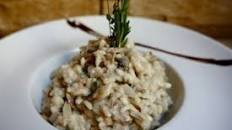 Mushrooms and duck confit risotto, parmesan shavings and truffle oil |