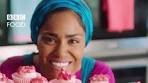 Nadiya's Strawberry shortcake cupcakes | When Nadiya ...