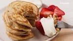 Pancakes With Strawberry and Crème Fraiche