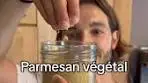 Parmesan végétal 🌱 Ingrédients: - 100g de noix de cajou ...